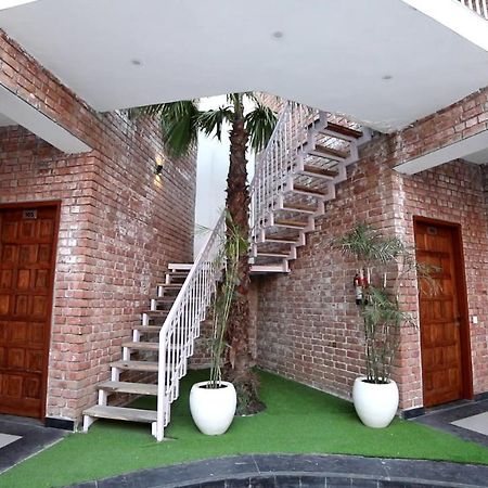 Raja Ji Hotels & Restaurant Jind Zewnętrze zdjęcie