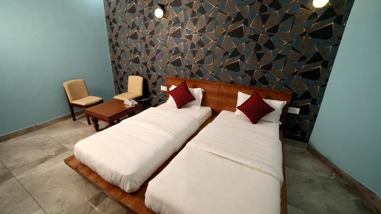 Raja Ji Hotels & Restaurant Jind Zewnętrze zdjęcie