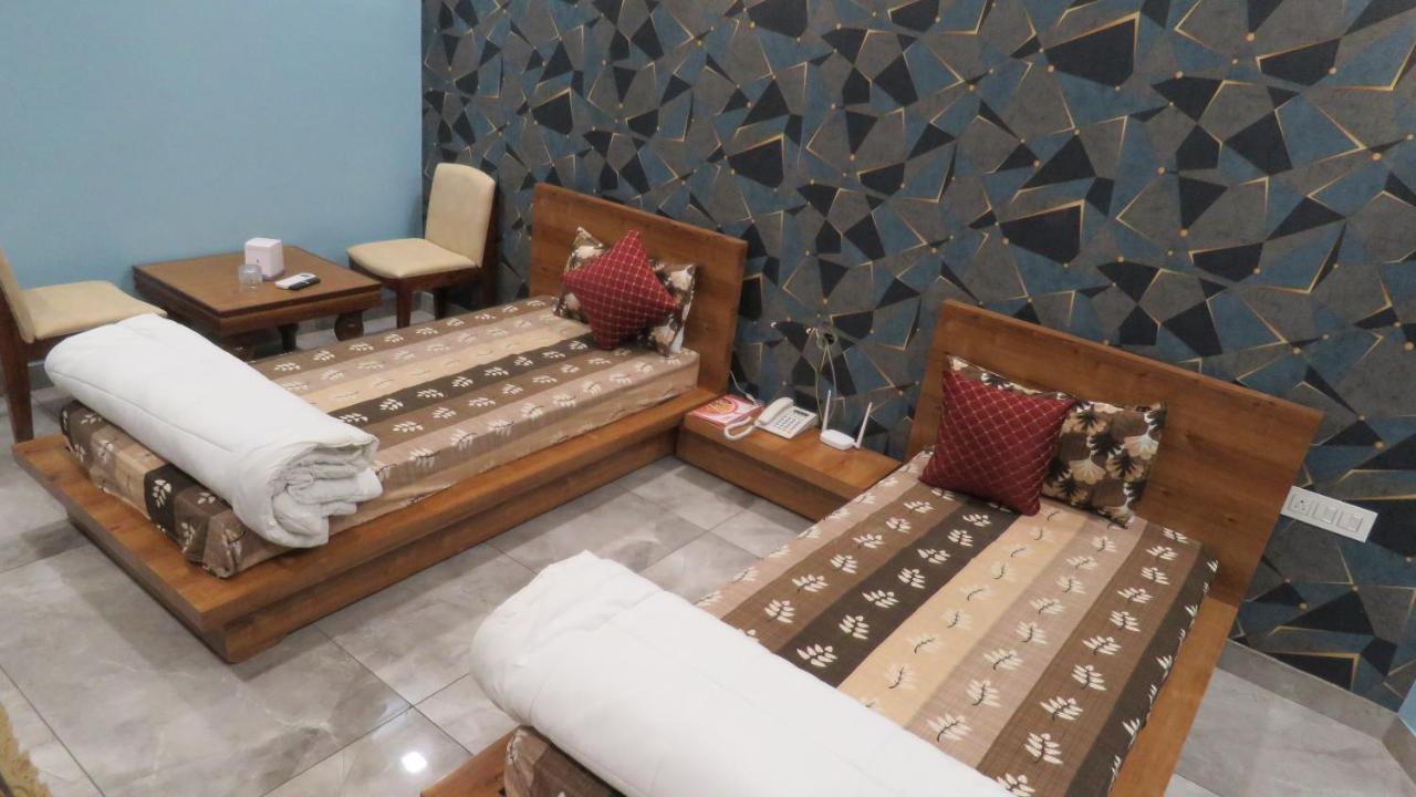 Raja Ji Hotels & Restaurant Jind Zewnętrze zdjęcie